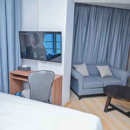 Axil Hotel Dakar Exterior photo