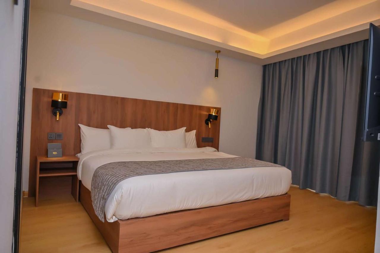 Axil Hotel Dakar Exterior photo