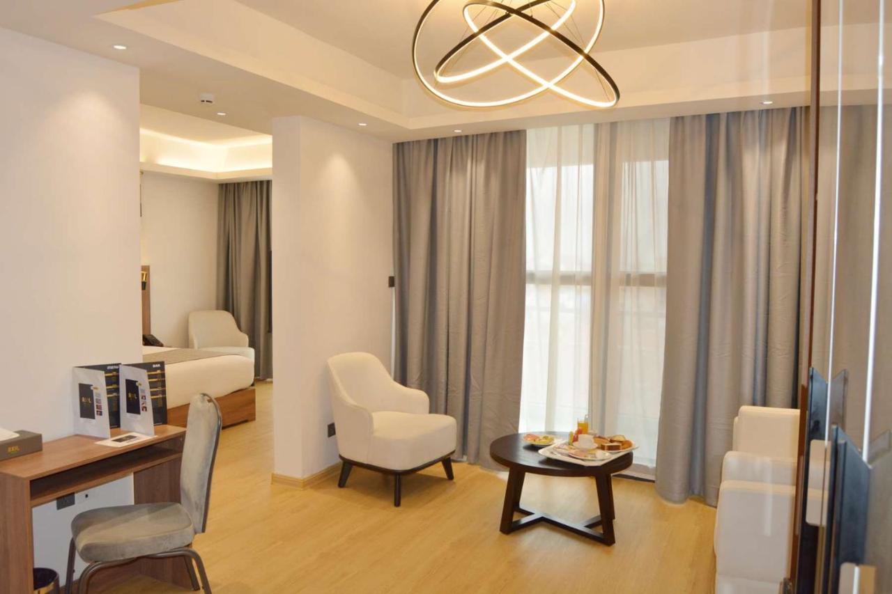 Axil Hotel Dakar Exterior photo